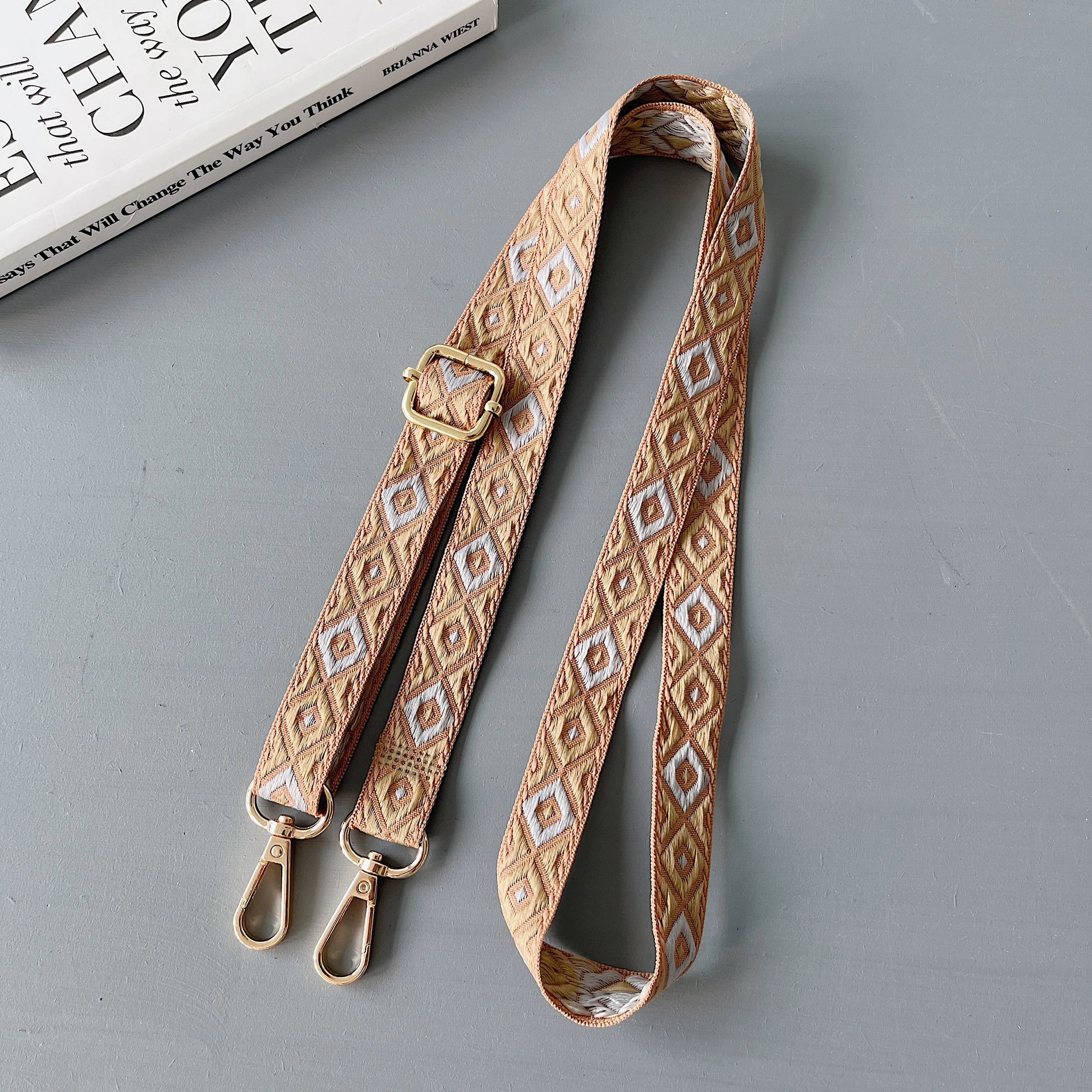 High-End Embroidery Technology Diagonal Long Rope Mobile Universal Lanyard Retro Style High Quality Multi-Functional Lanyard