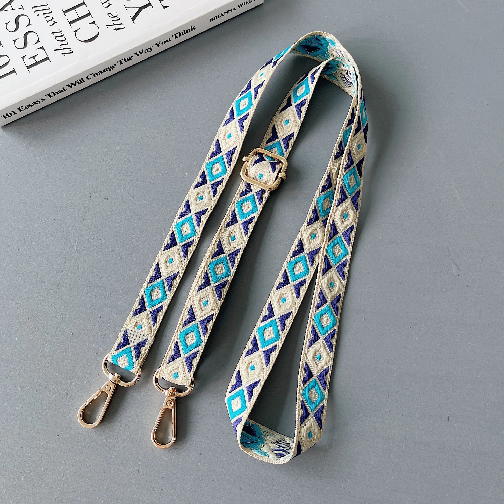 High-End Embroidery Technology Diagonal Long Rope Mobile Universal Lanyard Retro Style High Quality Multi-Functional Lanyard